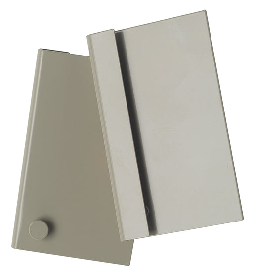 Quantum QTB-LP-BKTBG | Louvered panel bracket for QTB tip out bins (1 pair)